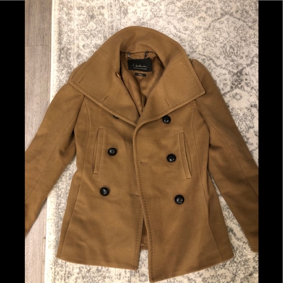 SOLD Aritzia Howell Wool/Cashmere Coat - Picture 3 of 5